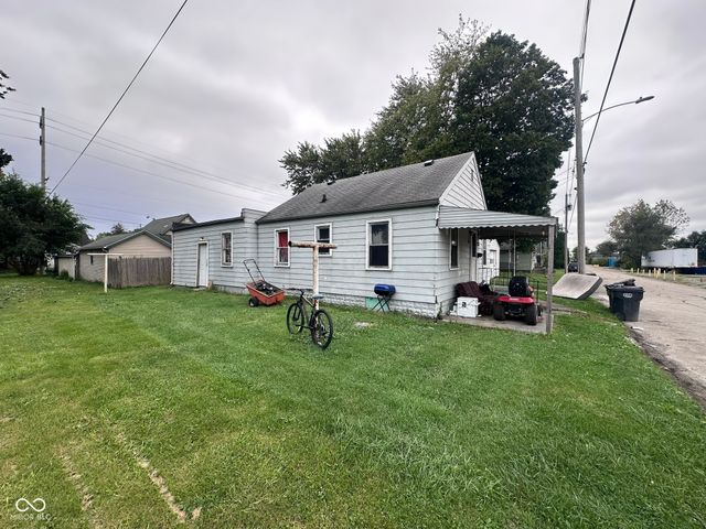 1305 E 26th Street, Anderson, IN 46016
