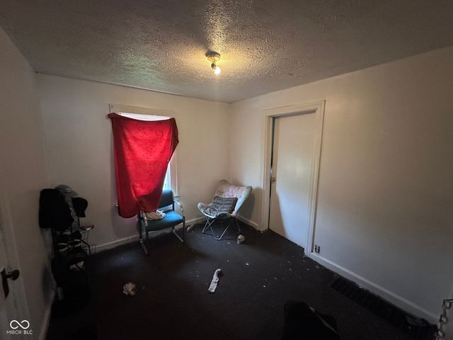 1305 E 26th Street, Anderson, IN 46016