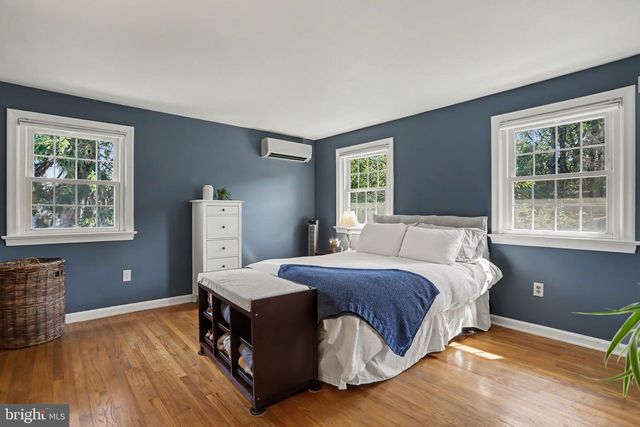 1837 AMITY DR, Lancaster, PA 17601