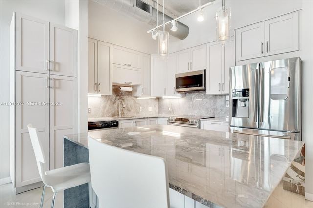 2001 Biscayne Blvd 2311, Miami, FL 33137