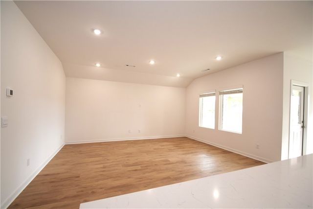 373 Florida Avenue, Farmington, AR 72730