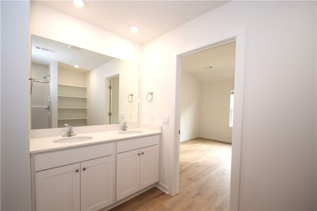 373 Florida Avenue, Farmington, AR 72730