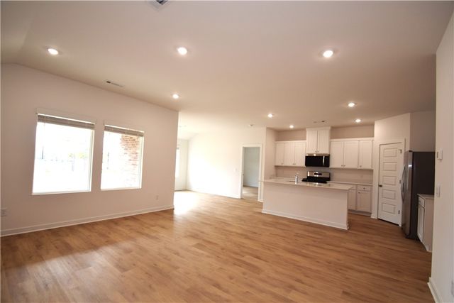 373 Florida Avenue, Farmington, AR 72730