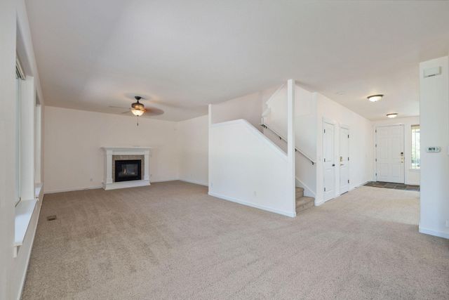 2934 NE Dogwood Drive, Bend, OR 97701