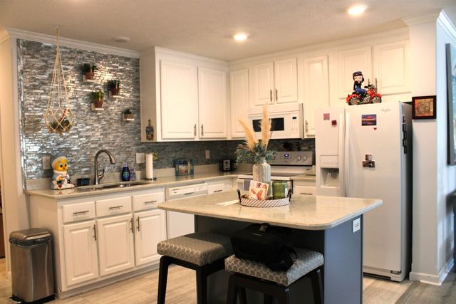 390 Walden Lake Rd., Conway, SC 29526