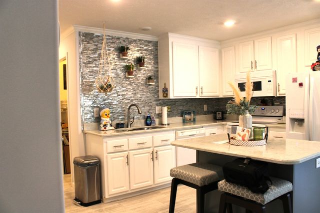 390 Walden Lake Rd., Conway, SC 29526