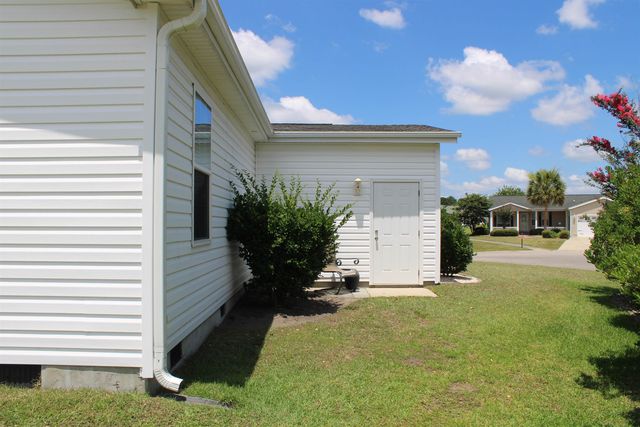 390 Walden Lake Rd., Conway, SC 29526