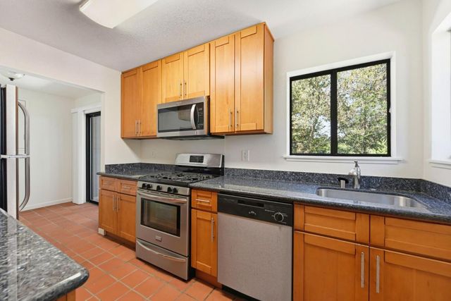 22628 Valley View Drive, Hayward, CA 94541