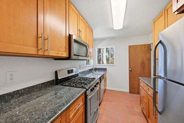 22628 Valley View Drive, Hayward, CA 94541