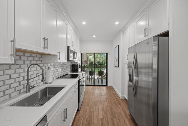 13400 Polo Rd W 203, Wellington, FL 33414