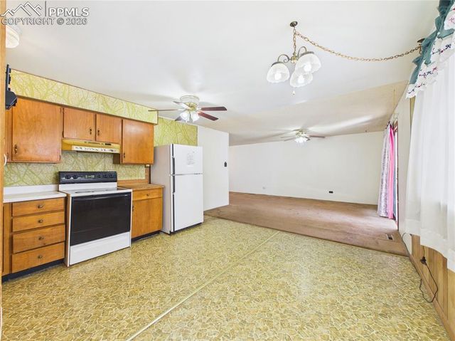 918 E 5th Street, Florence, CO 81226