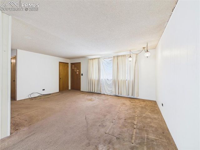 918 E 5th Street, Florence, CO 81226