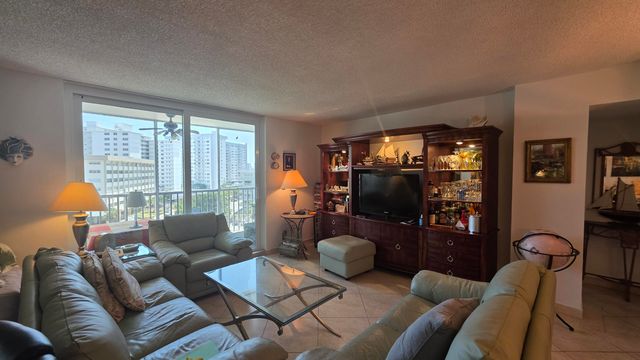 100 Golden Isles Drive 714, Hallandale Beach, FL 33009