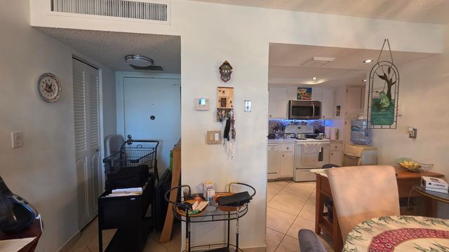 100 Golden Isles Drive 714, Hallandale Beach, FL 33009
