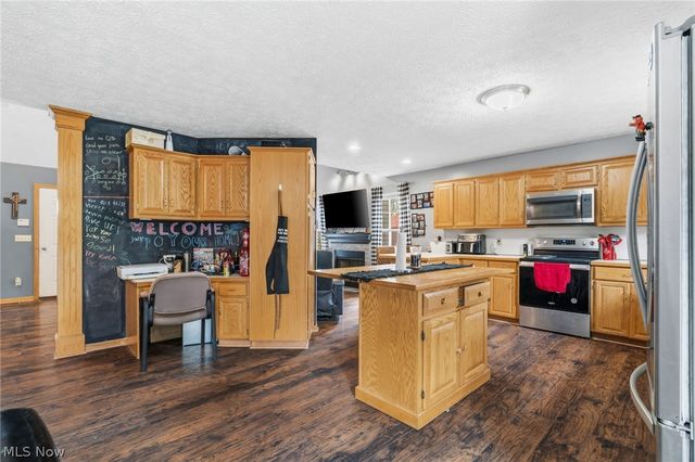 4095 Wales Avenue NW, Massillon, OH 44646