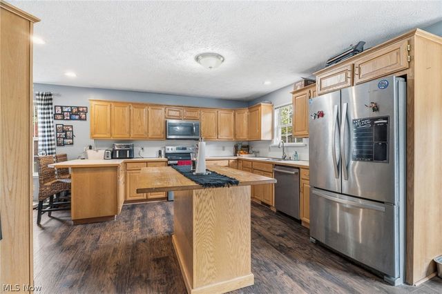 4095 Wales Avenue NW, Massillon, OH 44646