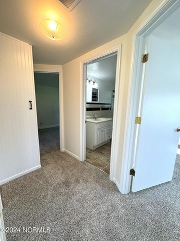 2274 Dawson Cabin Road, Jacksonville, NC 28540