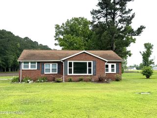 2274 Dawson Cabin Road, Jacksonville, NC 28540