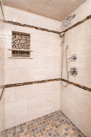 38 Bridgton Road, Cranston, RI 02910