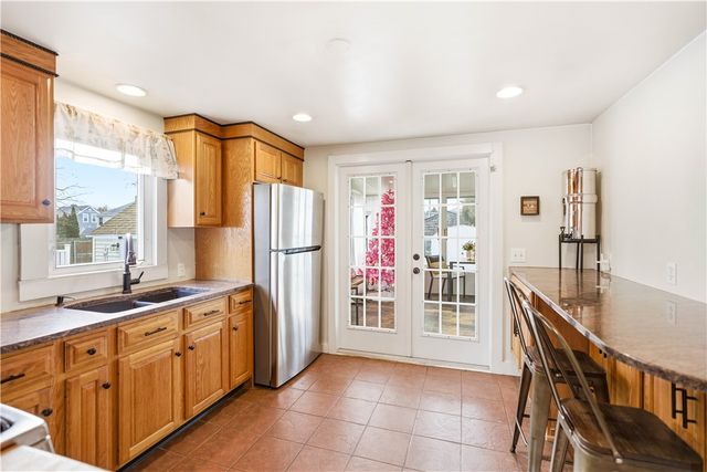 38 Bridgton Road, Cranston, RI 02910