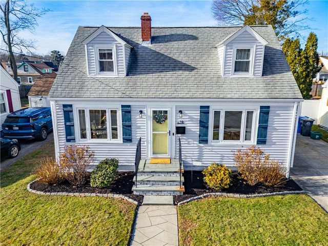 38 Bridgton Road, Cranston, RI 02910