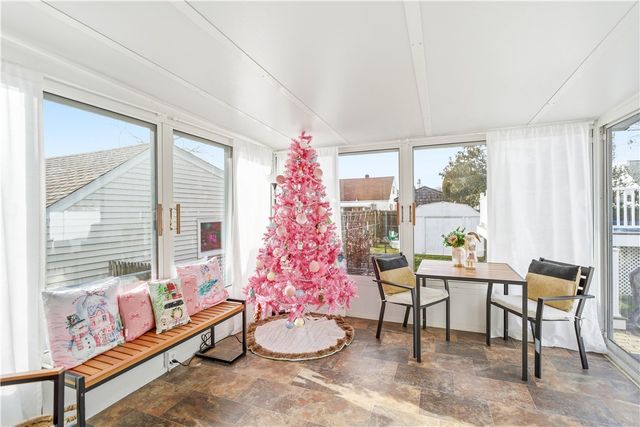 38 Bridgton Road, Cranston, RI 02910