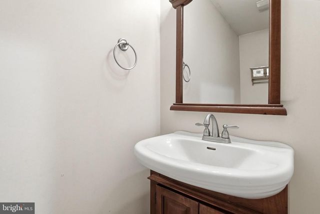 18479 COLONIAL DR, Culpeper, VA 22701