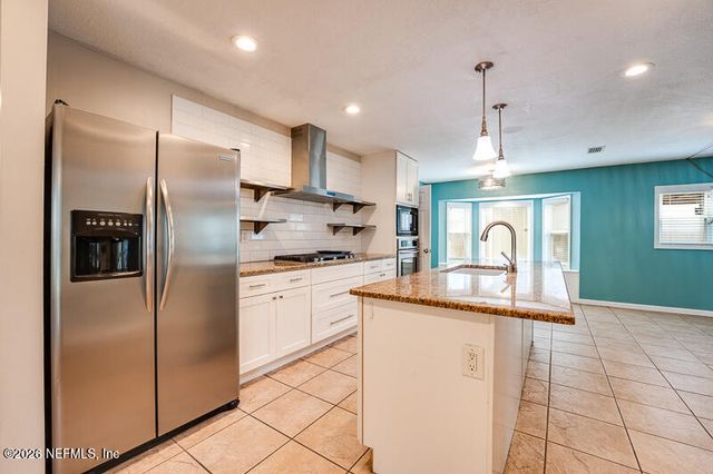 1725 ASHLAND Street, Jacksonville, FL 32207