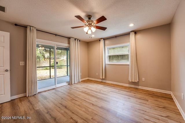 1725 ASHLAND Street, Jacksonville, FL 32207