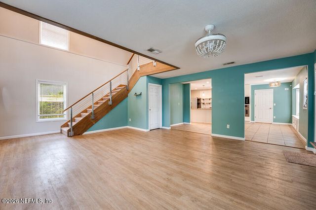 1725 ASHLAND Street, Jacksonville, FL 32207