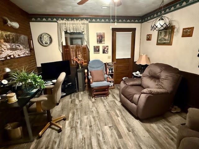 65 Glenn Rd, Findley Twp, PA 16127