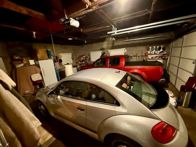 65 Glenn Rd, Findley Twp, PA 16127