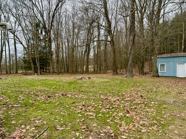 65 Glenn Rd, Findley Twp, PA 16127