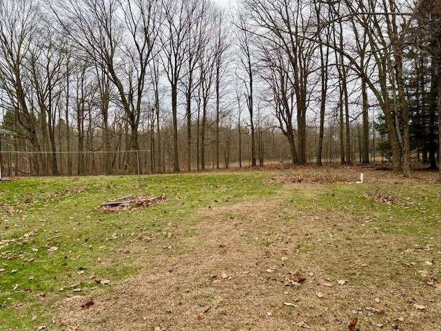 65 Glenn Rd, Findley Twp, PA 16127