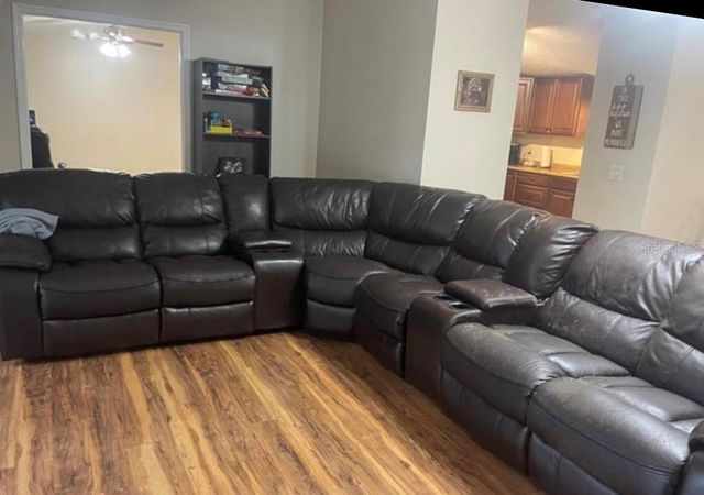 8809 TREASURE ISLAND ROAD, Leesburg, FL 34788