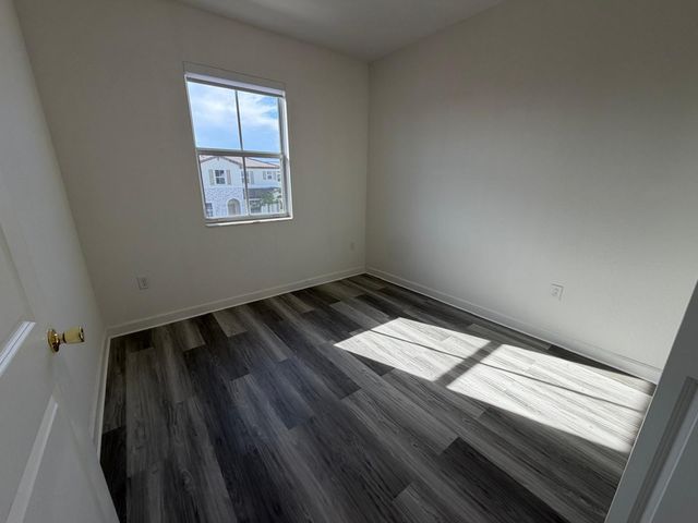 2885 SE 25th Road, Homestead, FL 33129