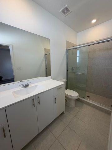 2885 SE 25th Road, Homestead, FL 33129
