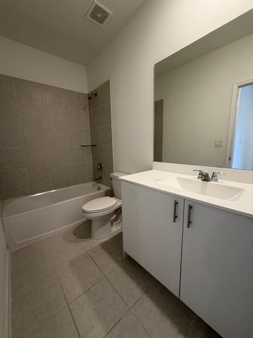 2885 SE 25th Road, Homestead, FL 33129