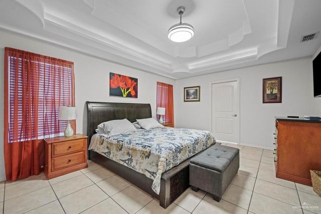 701 E Arapaho Avenue, Pharr, TX 78577