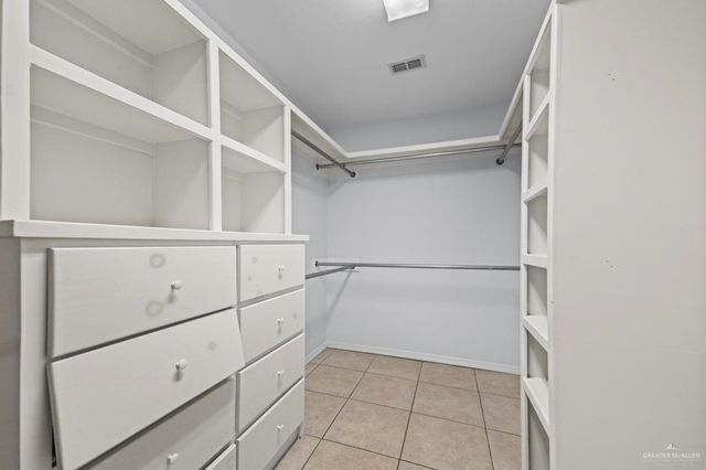 701 E Arapaho Avenue, Pharr, TX 78577