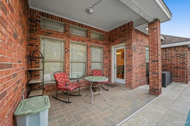 701 E Arapaho Avenue, Pharr, TX 78577