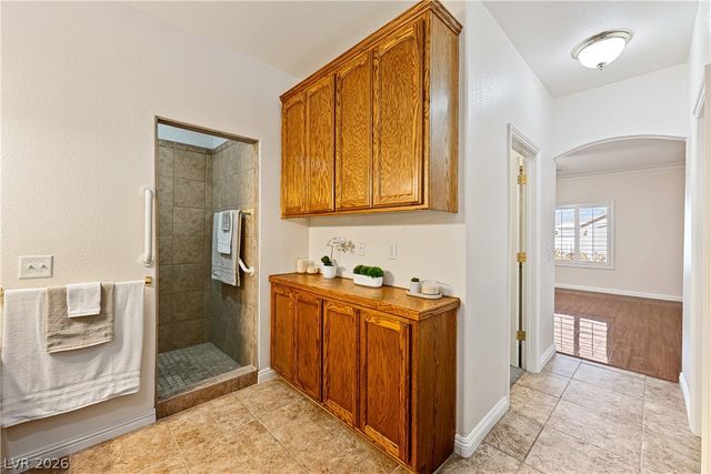 2201 Valentine Avenue, Pahrump, NV 89048