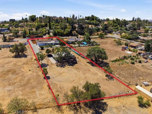 31750 Florida, Redlands, CA 92373