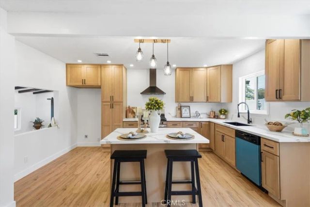 31750 Florida, Redlands, CA 92373