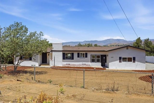 31750 Florida, Redlands, CA 92373