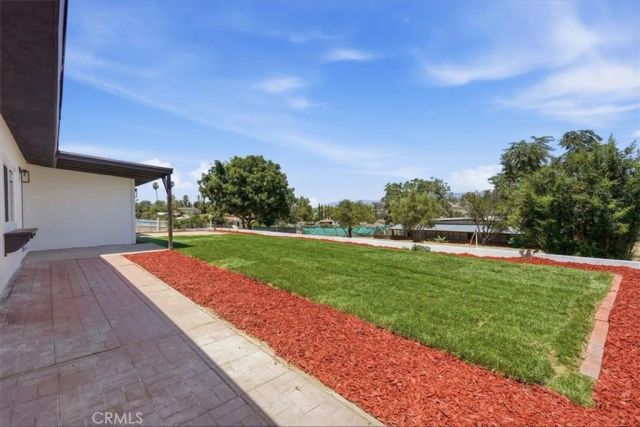 31750 Florida, Redlands, CA 92373
