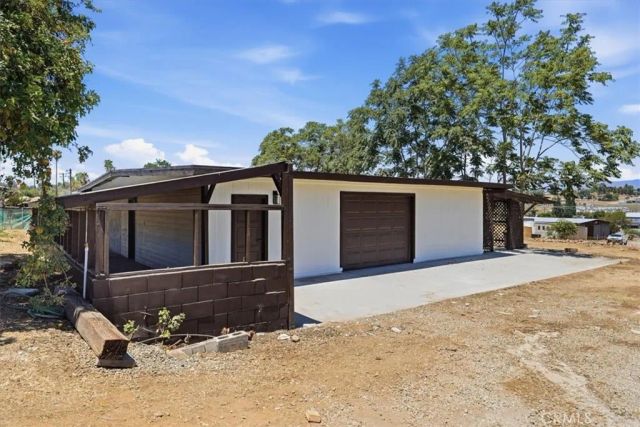 31750 Florida, Redlands, CA 92373