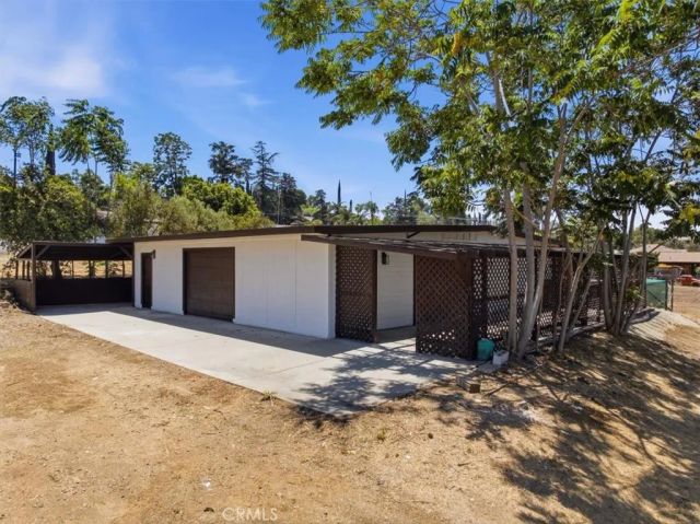 31750 Florida, Redlands, CA 92373