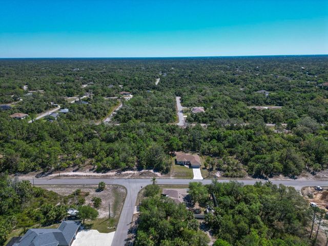 LEESBURG AVENUE, North Port, FL 34288