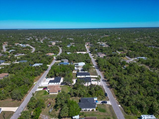 LEESBURG AVENUE, North Port, FL 34288